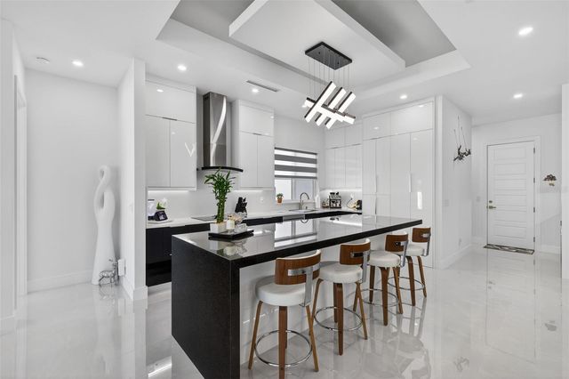 523 SW 23RD STREET, Cape Coral, FL 33991