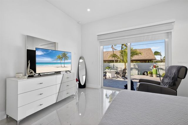 523 SW 23RD STREET, Cape Coral, FL 33991