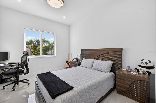 523 SW 23RD STREET, Cape Coral, FL 33991