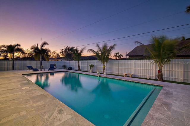 523 SW 23RD STREET, Cape Coral, FL 33991