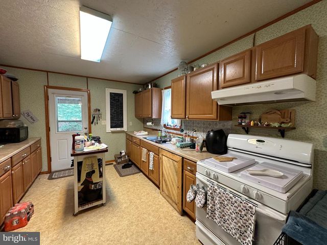 480 PINE RIDGE EXT, Wardensville, WV 26851