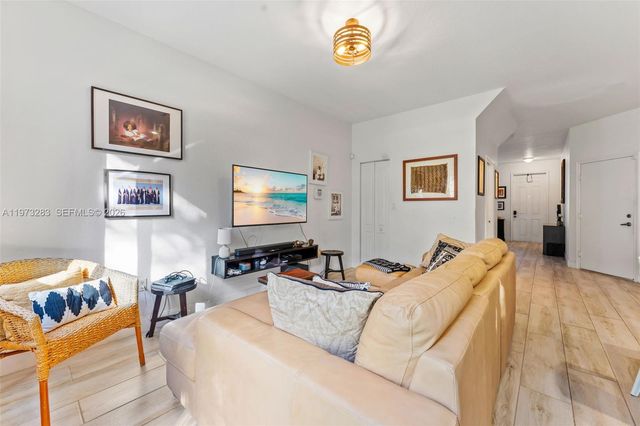 21007 NW 14th Pl 751, Miami Gardens, FL 33169