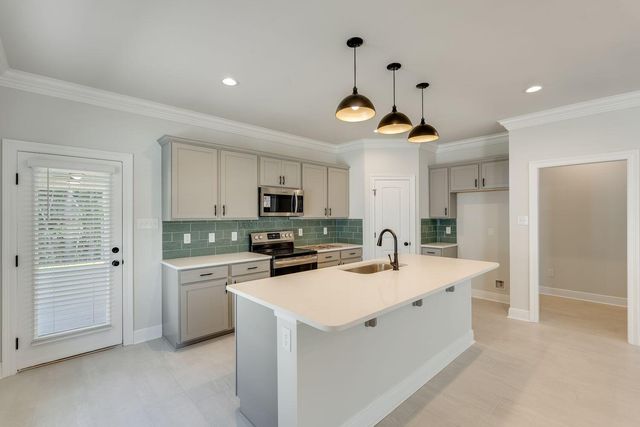 77 Eclipse Loop, Freeport, FL 32439