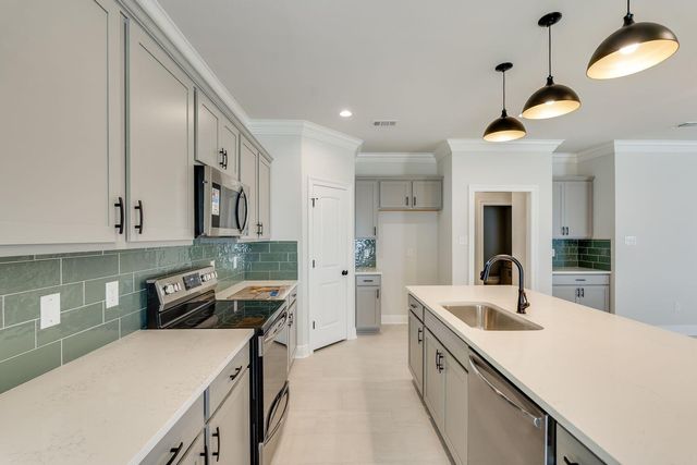 77 Eclipse Loop, Freeport, FL 32439