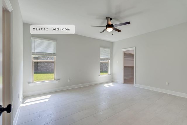 77 Eclipse Loop, Freeport, FL 32439