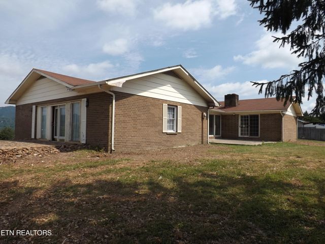 262 OXFORD Circle, Harrogate, TN 37752