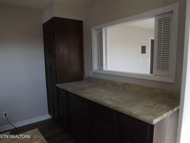 262 OXFORD Circle, Harrogate, TN 37752