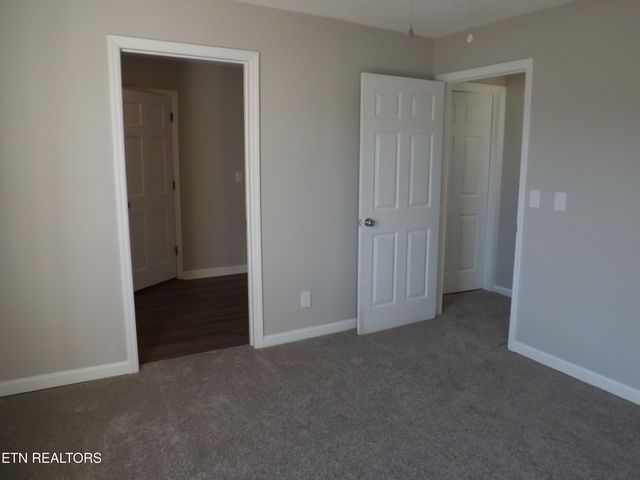 262 OXFORD Circle, Harrogate, TN 37752