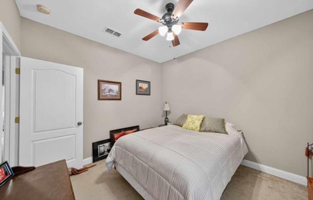 517 Wildewood Drive, Chandler, TX 75758