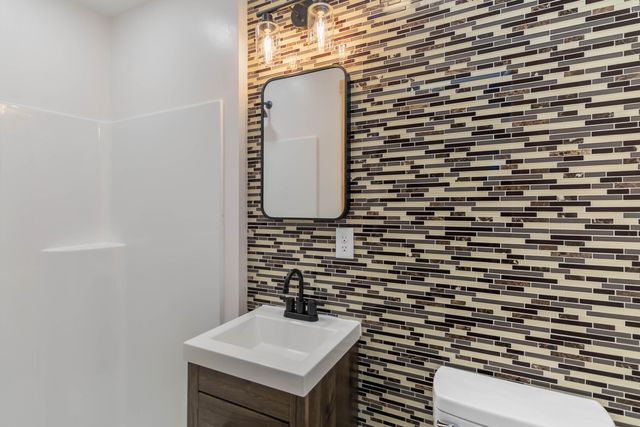 262 Pumpkin Creek Circle, Jamestown, KY 42629