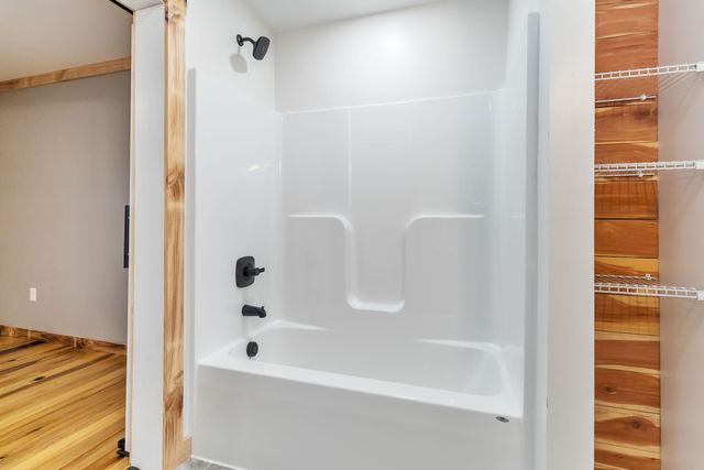 262 Pumpkin Creek Circle, Jamestown, KY 42629