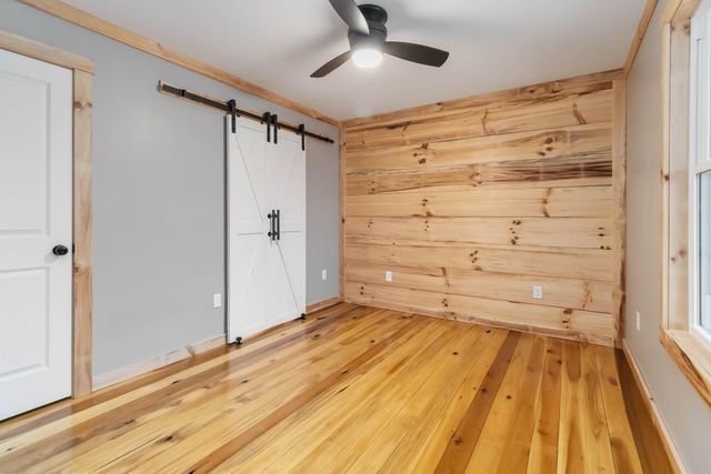 262 Pumpkin Creek Circle, Jamestown, KY 42629