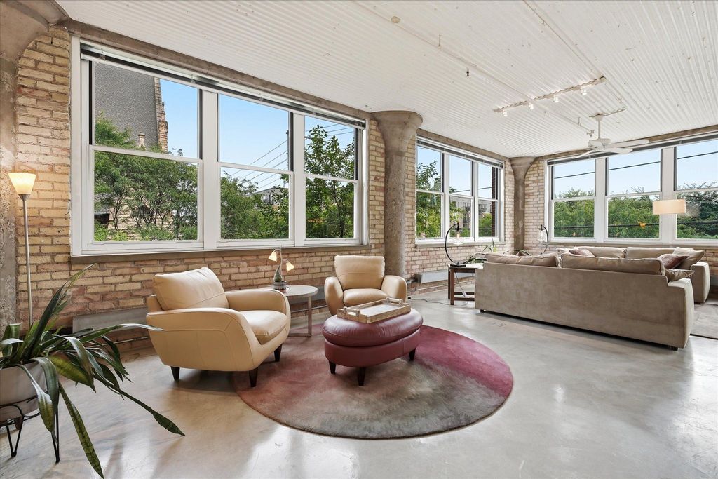 225 9th Street E 201, Saint Paul, MN 55101 — photo 3