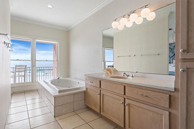 7961 Gulf Boulevard 2, Navarre, FL 32566