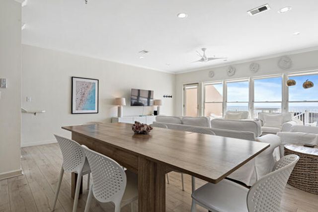 7961 Gulf Boulevard 2, Navarre, FL 32566