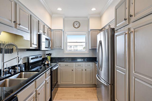 7961 Gulf Boulevard 2, Navarre, FL 32566