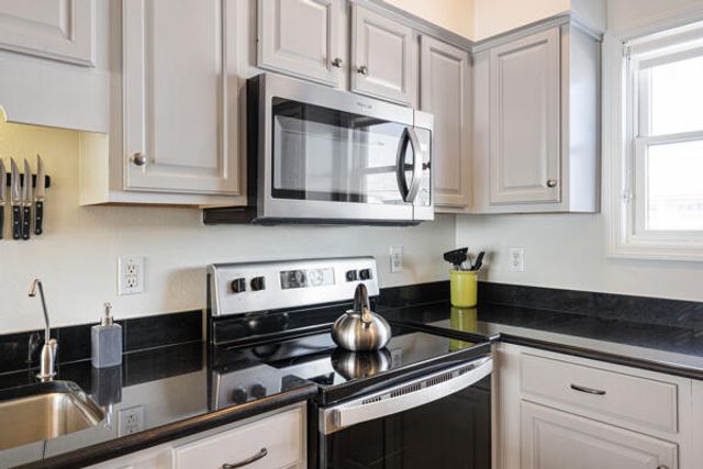 7961 Gulf Boulevard 2, Navarre, FL 32566