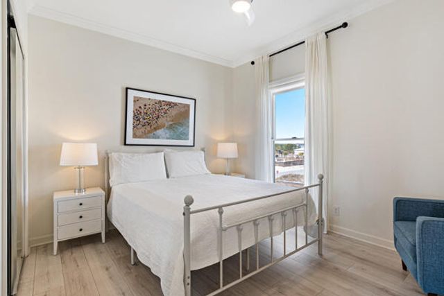 7961 Gulf Boulevard 2, Navarre, FL 32566