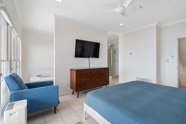 7961 Gulf Boulevard 2, Navarre, FL 32566