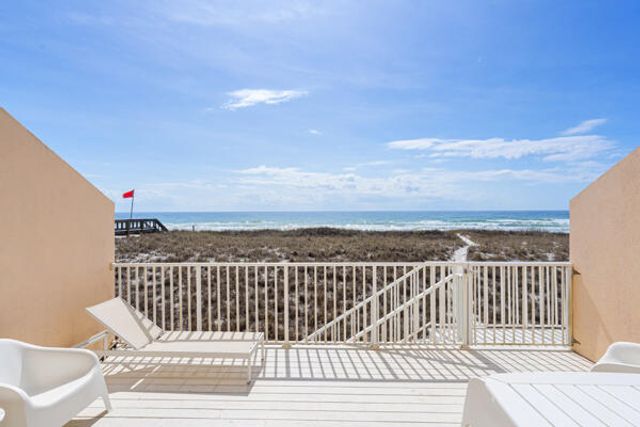 7961 Gulf Boulevard 2, Navarre, FL 32566