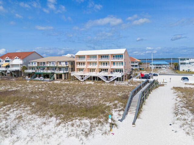 7961 Gulf Boulevard 2, Navarre, FL 32566