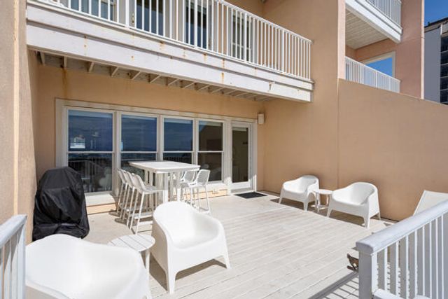 7961 Gulf Boulevard 2, Navarre, FL 32566