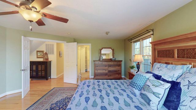 651 BARRACKS BEACH DR, Colonial Beach, VA 22443