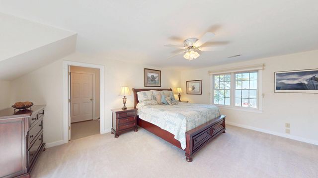 651 BARRACKS BEACH DR, Colonial Beach, VA 22443