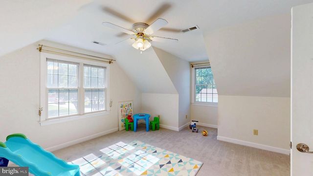 651 BARRACKS BEACH DR, Colonial Beach, VA 22443