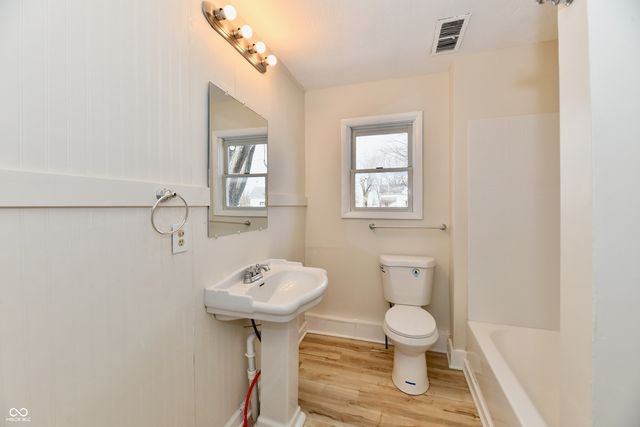 4992 W 100 S, New Palestine, IN 46163