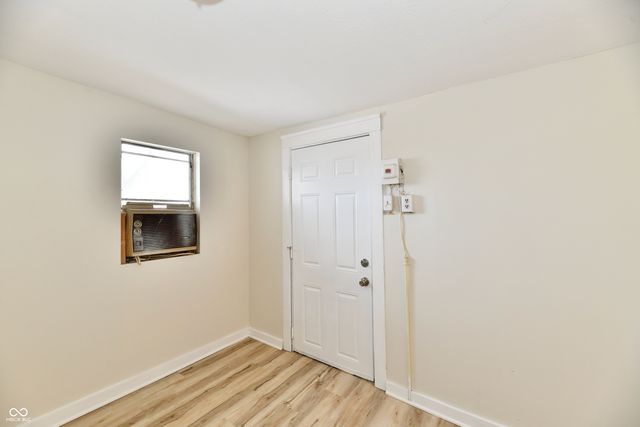 4992 W 100 S, New Palestine, IN 46163