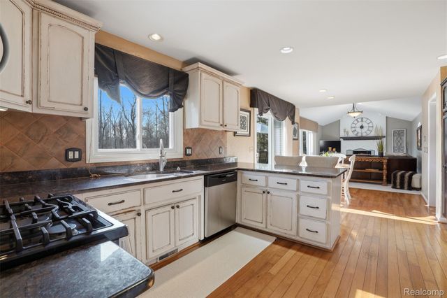 10146 Newfound Gap, Brighton Township, MI 48114