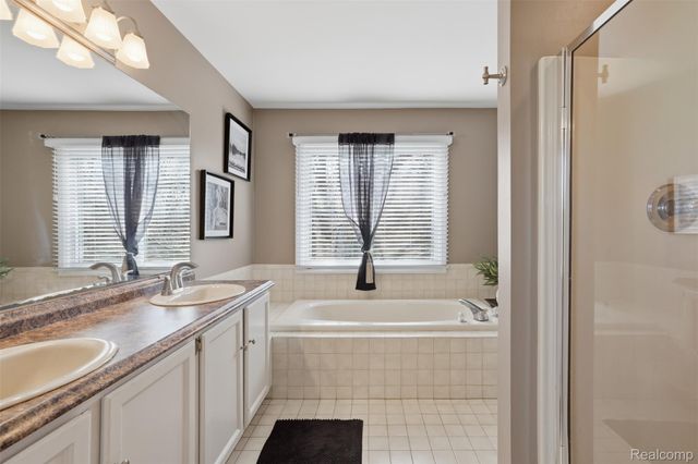 10146 Newfound Gap, Brighton Township, MI 48114