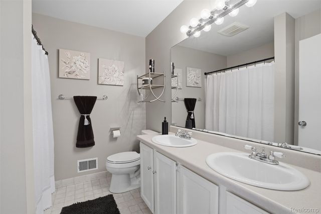 10146 Newfound Gap, Brighton Township, MI 48114