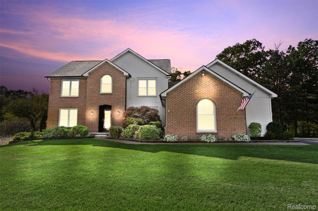 10146 Newfound Gap, Brighton Township, MI 48114