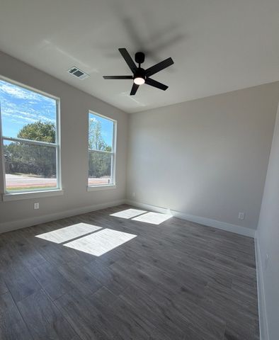 5709 Barkridge Drive, Granbury, TX 76048