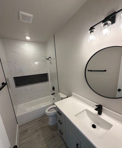 5709 Barkridge Drive, Granbury, TX 76048