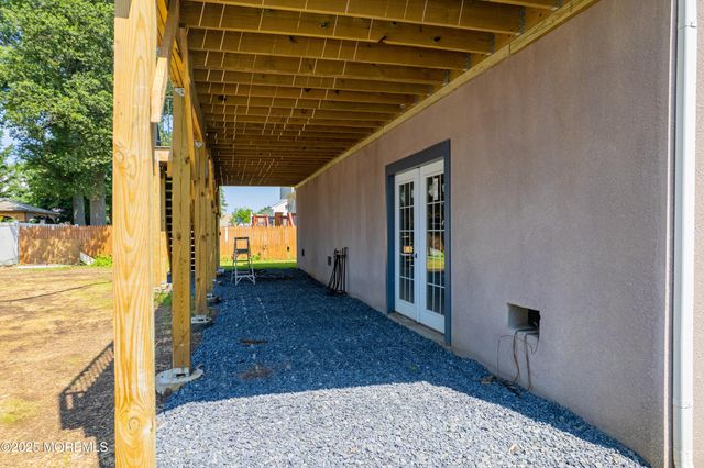 720 8th Street, Union Beach, NJ 07735