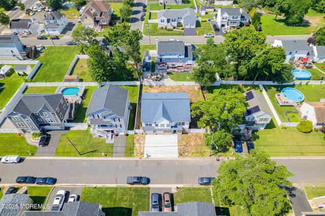 720 8th Street, Union Beach, NJ 07735