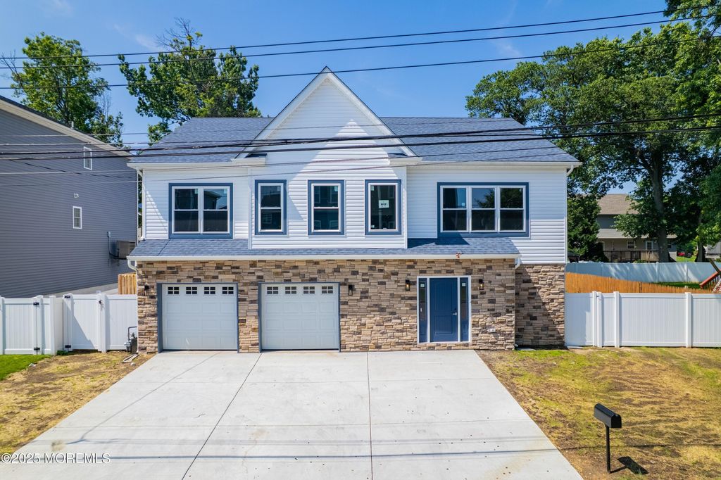 720 8th Street, Union Beach, NJ 07735