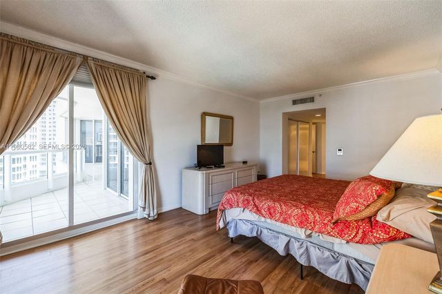 21205 Yacht Club Dr 1802, Aventura, FL 33180