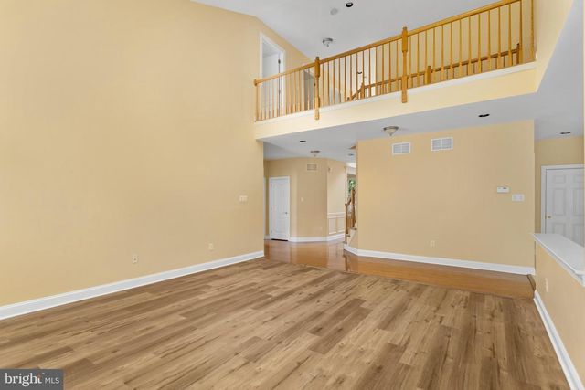 5 SPRINGHOUSE CT, Bordentown, NJ 08505