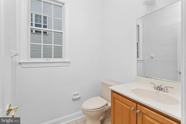 5 SPRINGHOUSE CT, Bordentown, NJ 08505