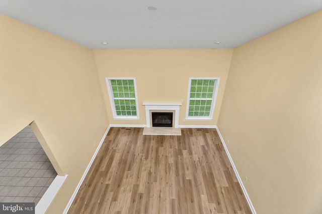 5 SPRINGHOUSE CT, Bordentown, NJ 08505
