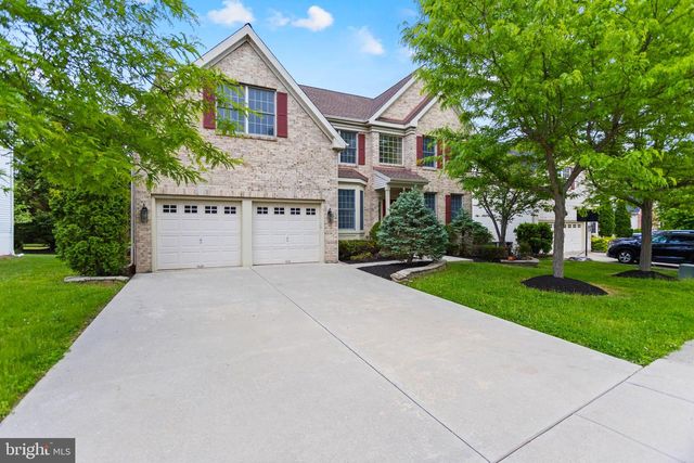 5 SPRINGHOUSE CT, Bordentown, NJ 08505