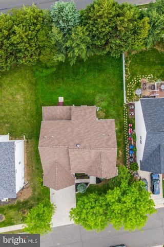 5 SPRINGHOUSE CT, Bordentown, NJ 08505