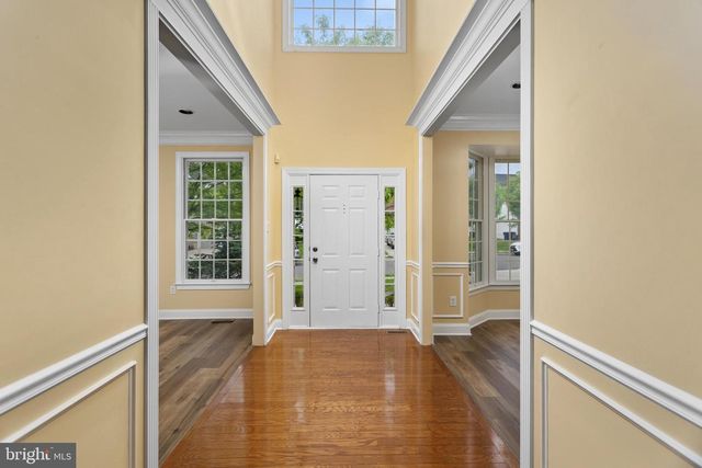 5 SPRINGHOUSE CT, Bordentown, NJ 08505