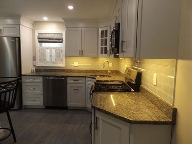 5 Milan Avenue 5, Woburn, MA 01801