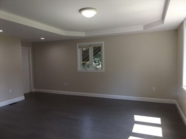 5 Milan Avenue 5, Woburn, MA 01801