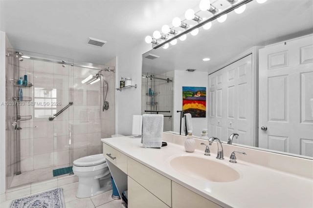 3500 Mystic Pointe Drive 3307, Aventura, FL 33180